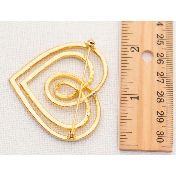 Vintage Double Intricate Heart Gold Tone Brooch - A11 - Picture 2 of 2